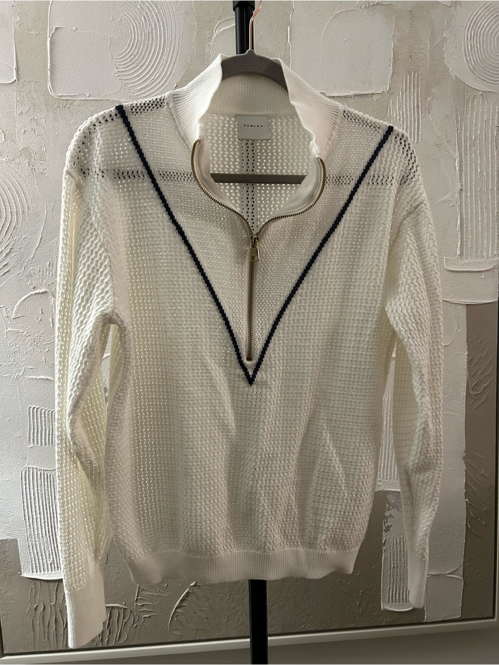 Like New Varley Calva White Open-Knit Half-Zip Sweater with Navy V-Trim Size M